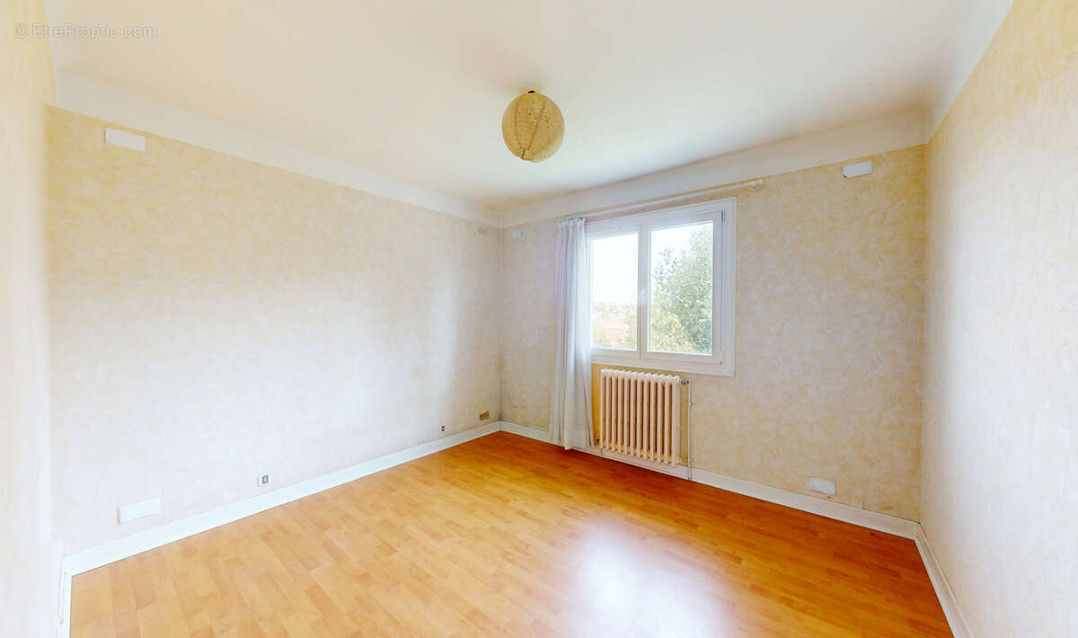 Maison à SAINT-PIERRE-D'IRUBE