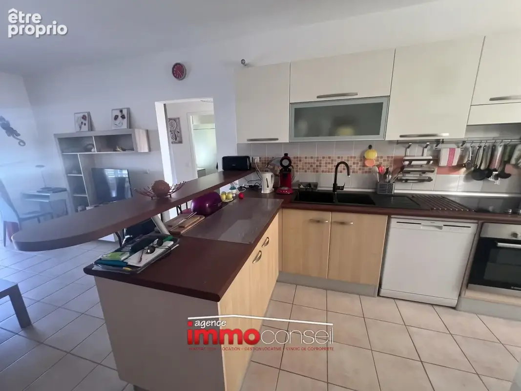 Saint François Résidence Crystal Beach T3 meublé de 74m2 Piscine Bord de mer - photo 9