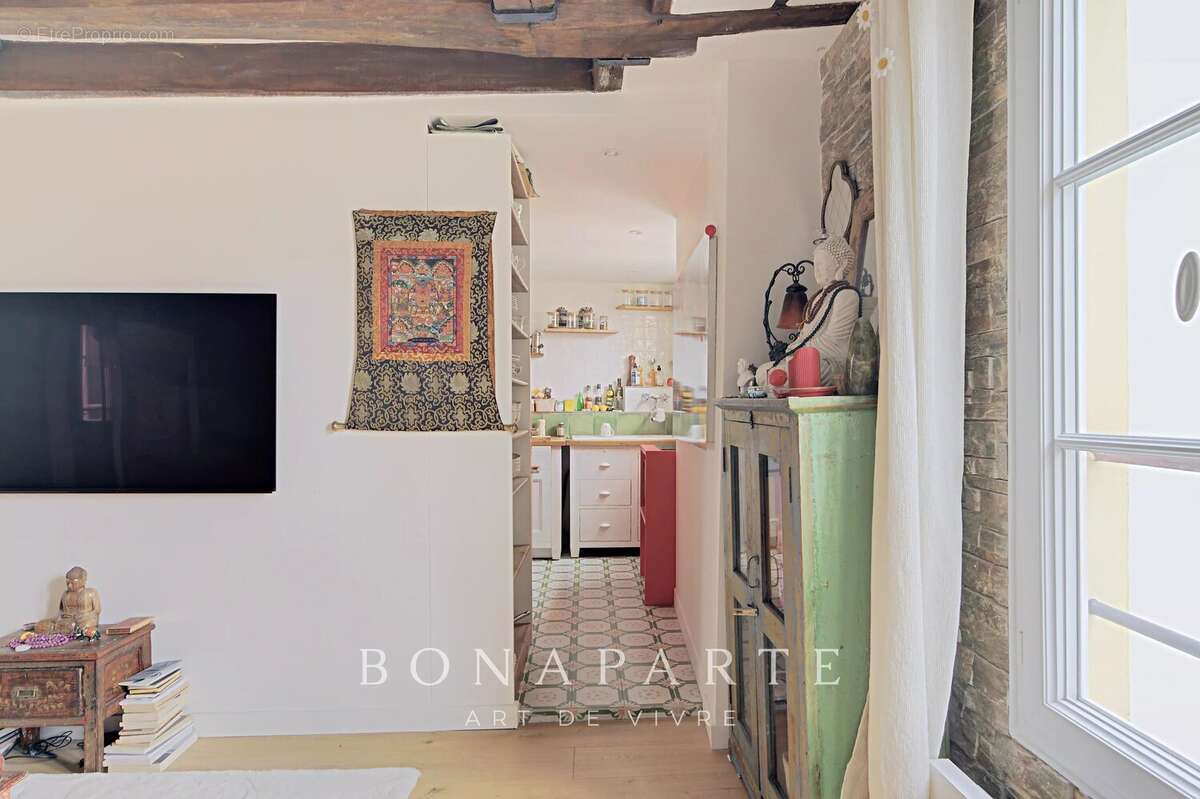Appartement à PARIS-4E