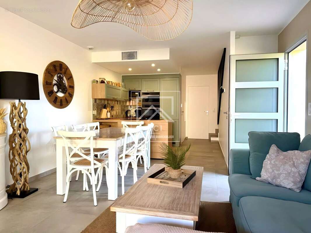 Appartement à LECCI