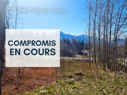 Terrain à SAINT-MICHEL-DE-CHAILLOL