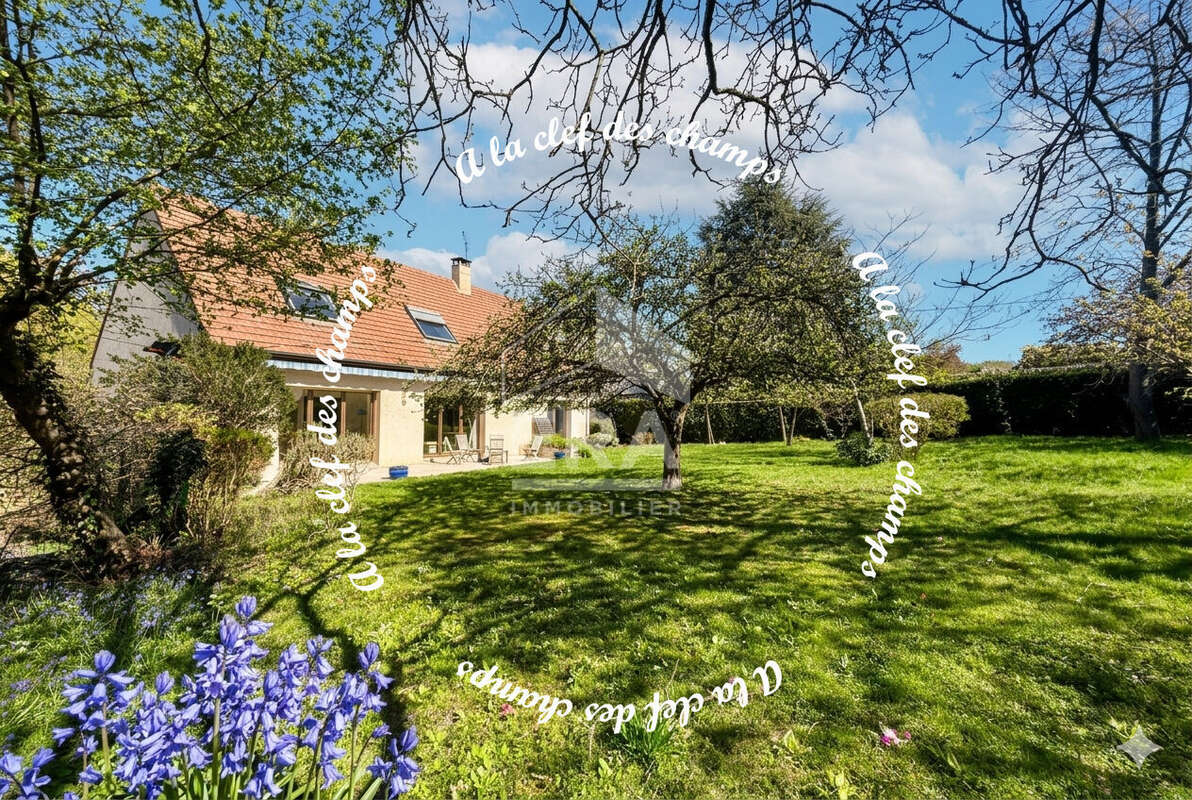 Maison à SAINT-REMY-LES-CHEVREUSE