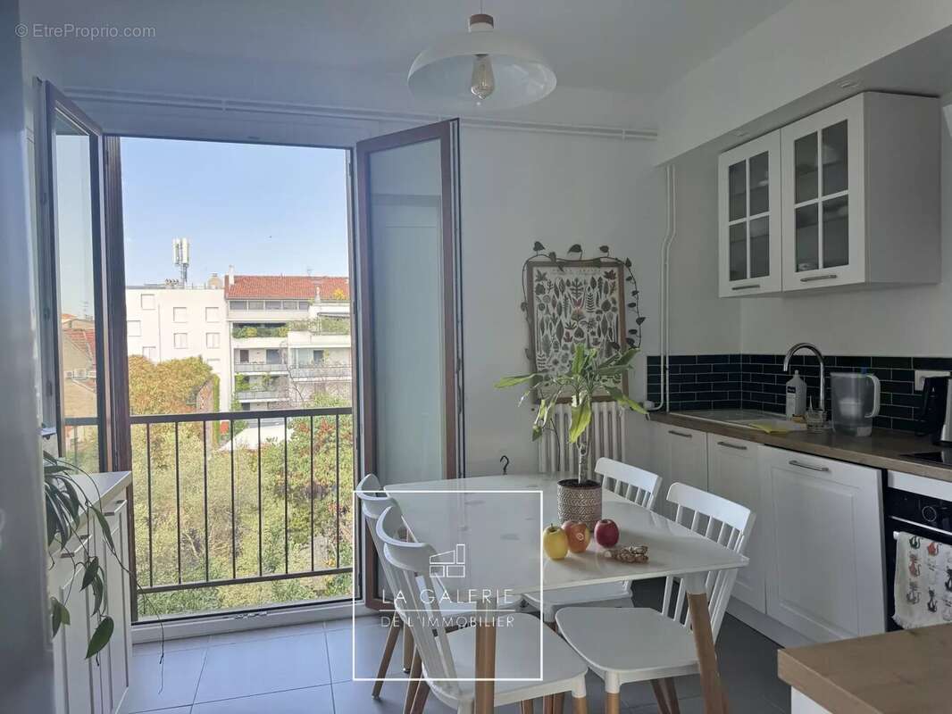 T3 avec balcon et cave rue magendie - photo 6