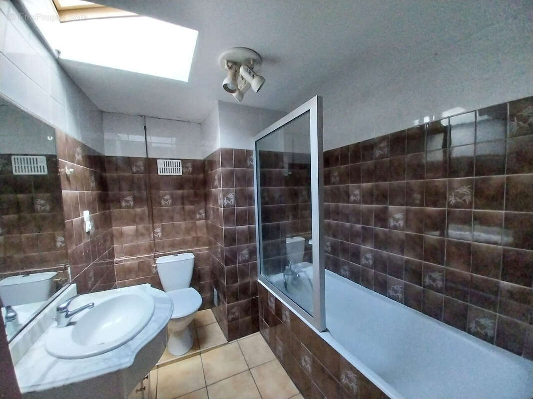 Maison 115 m² à Nay  - photo 5
