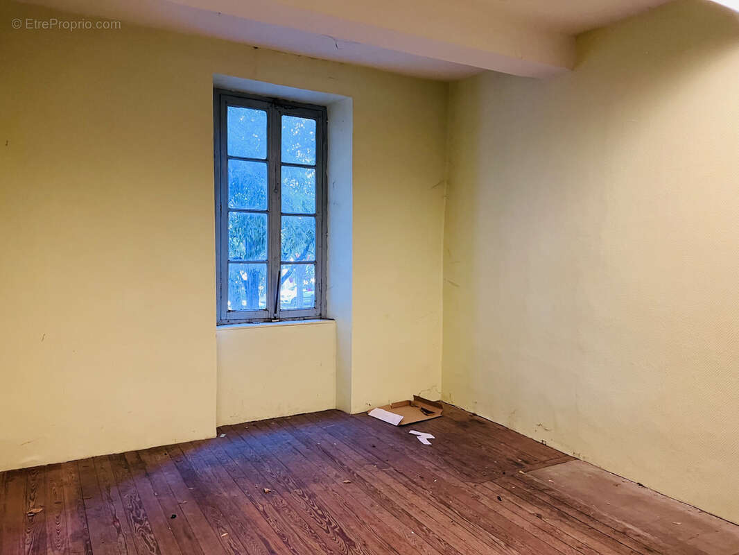 Appartement à PONT-SAINT-ESPRIT