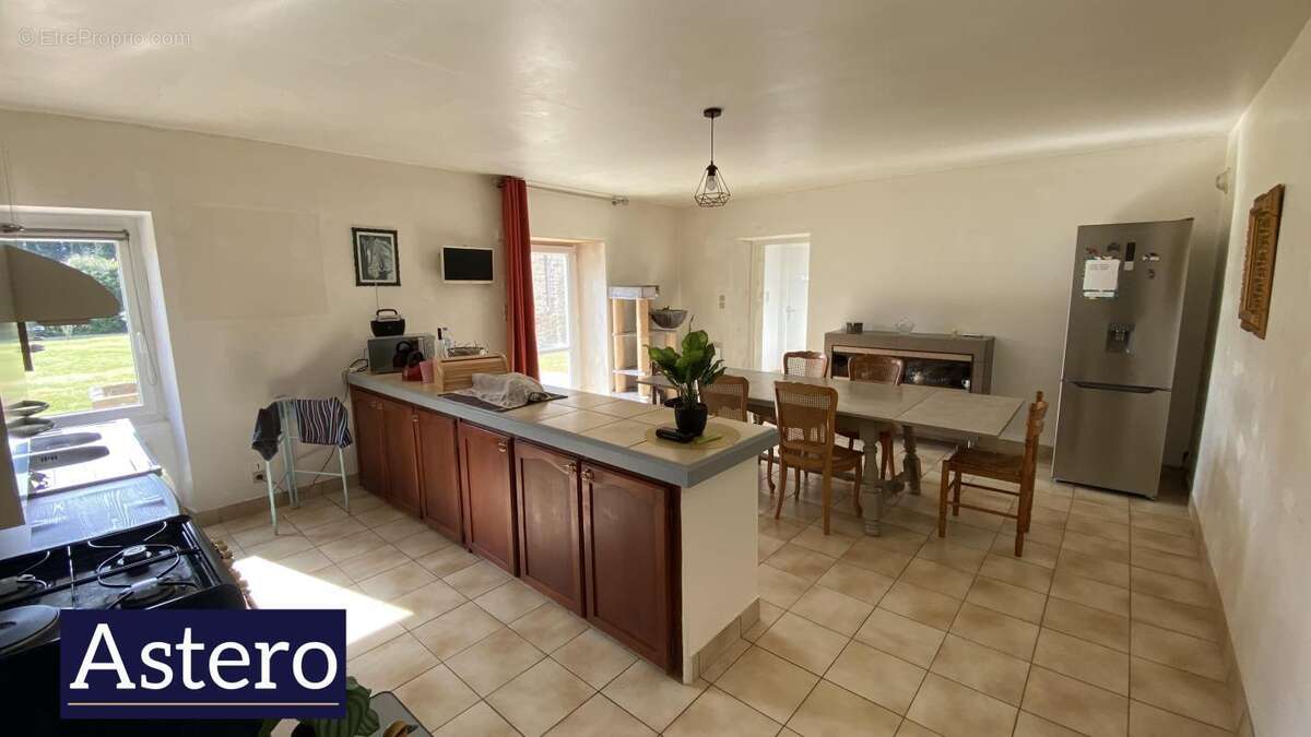 Maison 5 pièces 123 m² à Langoëlan – 3 hectares avec dépendances et possibilité d’extension foncière - photo 3
