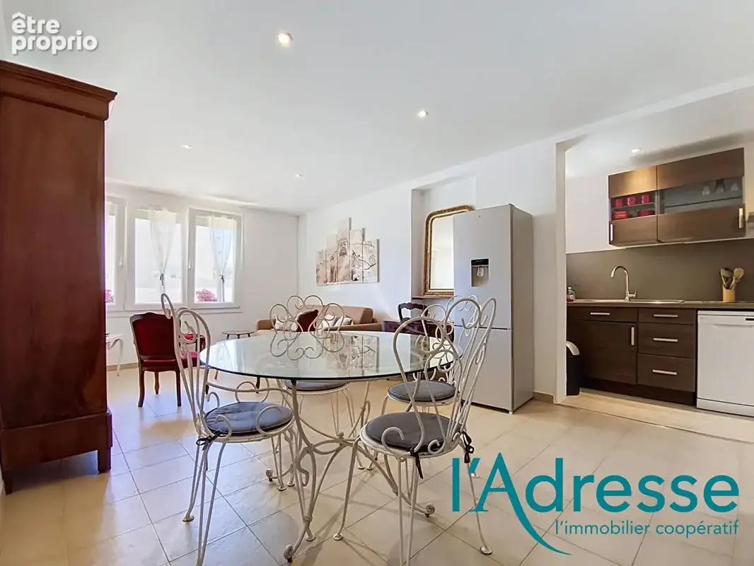 Quartier résidentiel Minelle, agréable villa 132 m², 2 appartements, parkings & grand garage 26m2! - photo 11