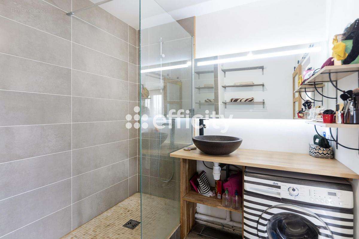 Appartement à ASNIERES-SUR-SEINE