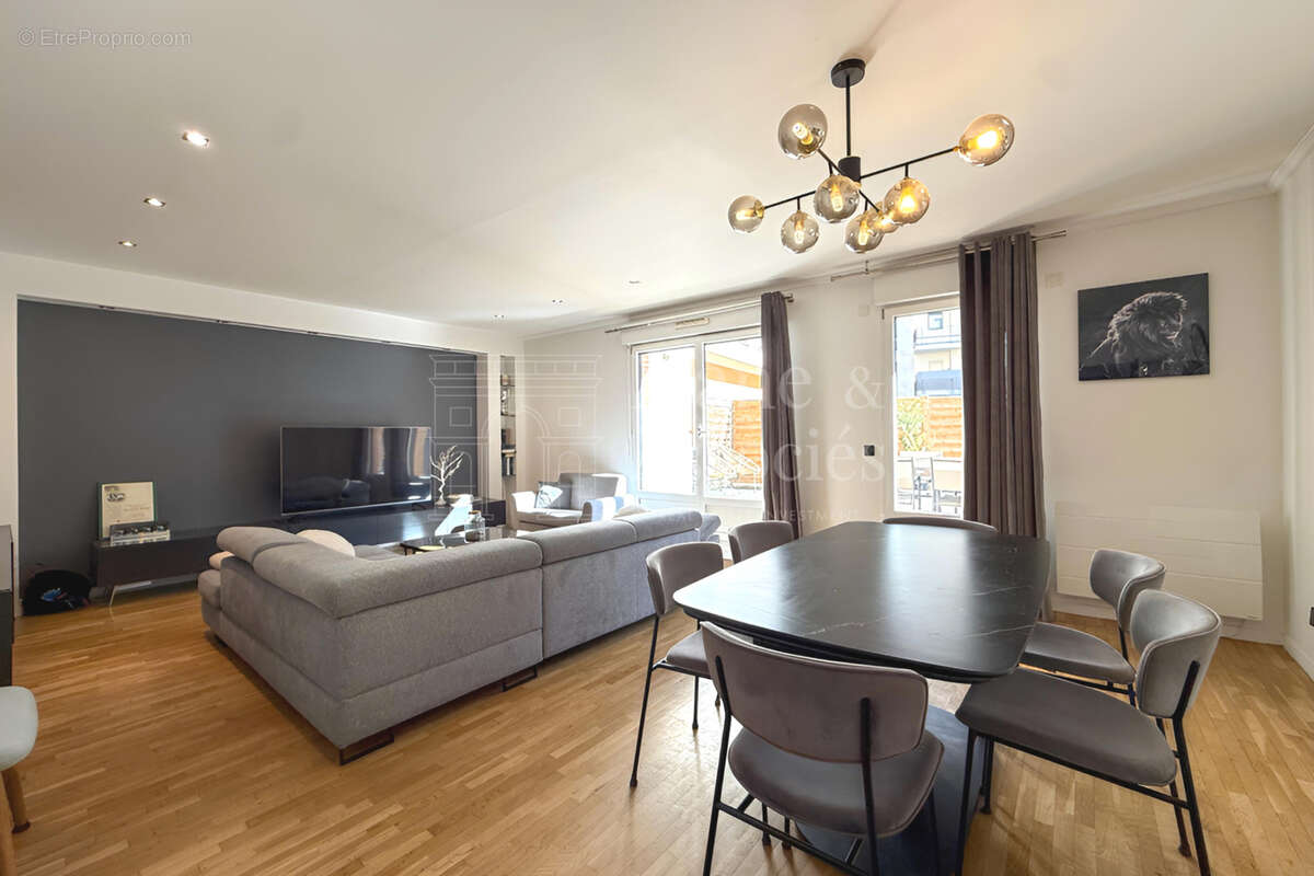 Appartement à ASNIERES-SUR-SEINE