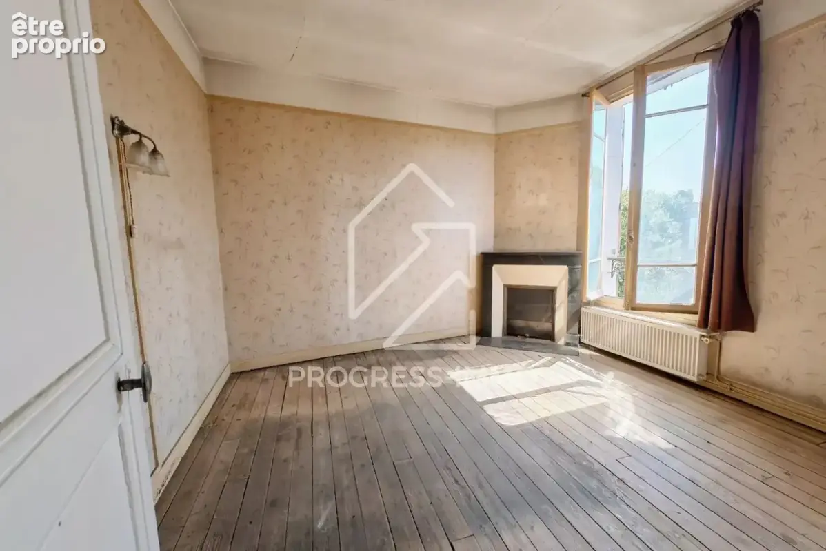 Maison charmante à rénover à La Varenne Saint-Hilaire - photo 7