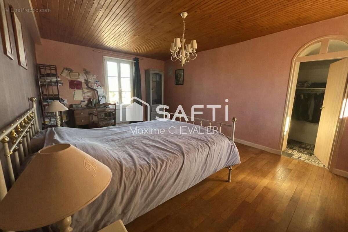 Maison 312 m² à Nohant-Vic  - photo 7