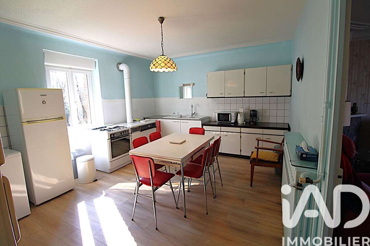 Maison 146 m² à Bosmoreau-Les-Mines  - photo 8
