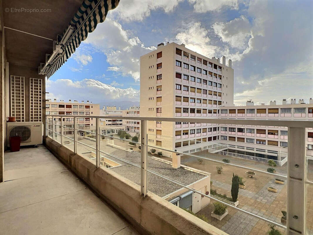 Appartement à MARSEILLE-10E