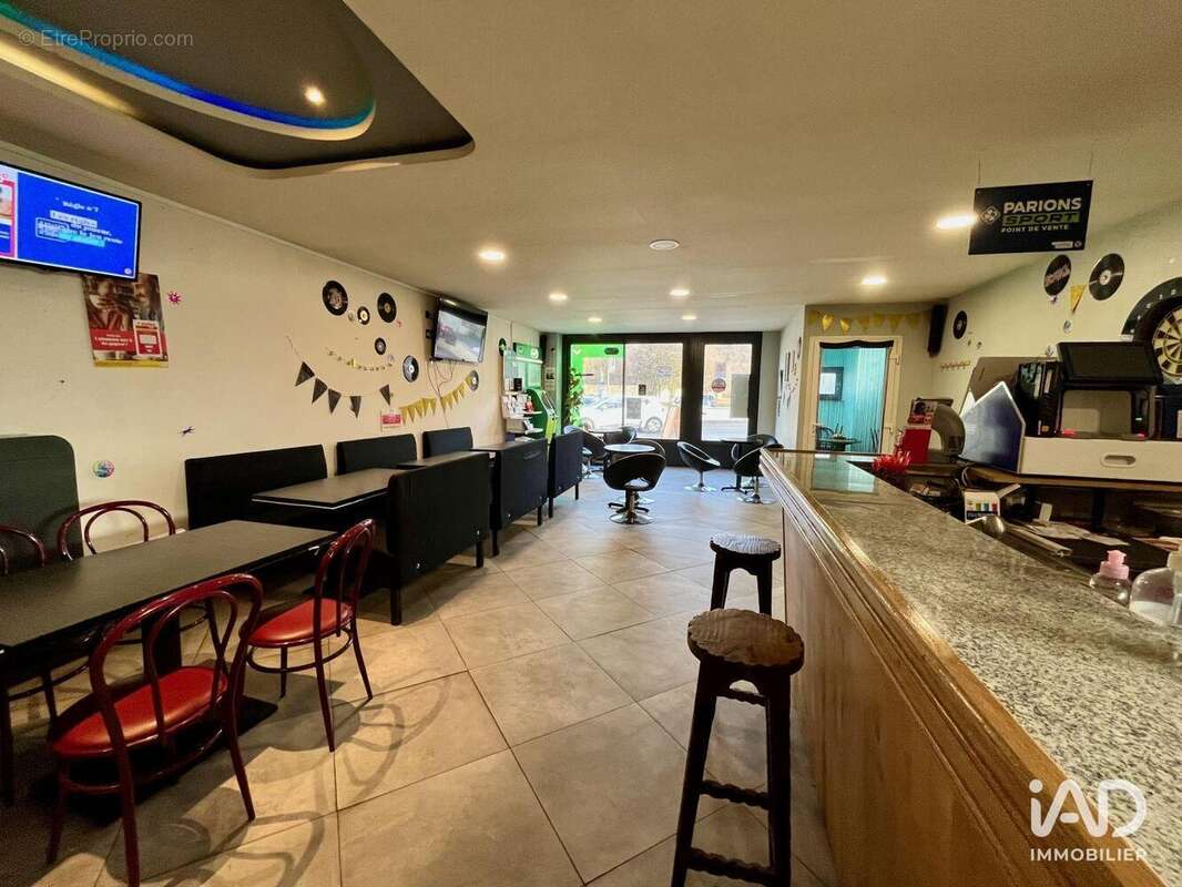 Photo 5 - Commerce à HOMECOURT