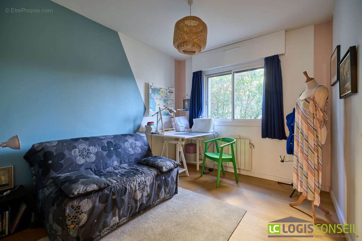 Appartement à BOURG-LA-REINE