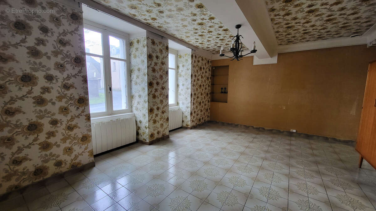 Maison à BONNOEUVRE