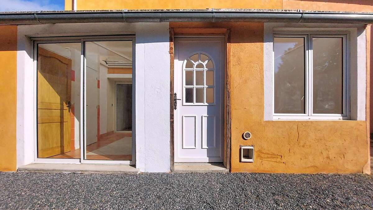 Maison à SAINT-PRIEST