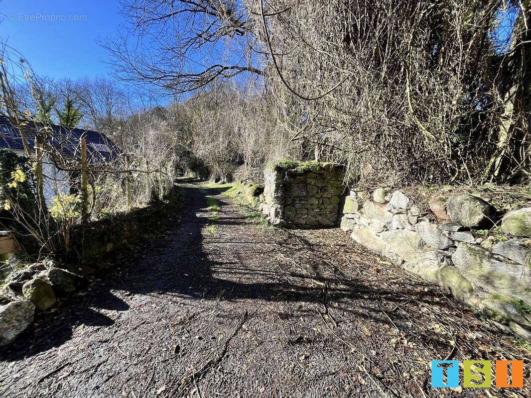 Terrain à MAULEON-BAROUSSE