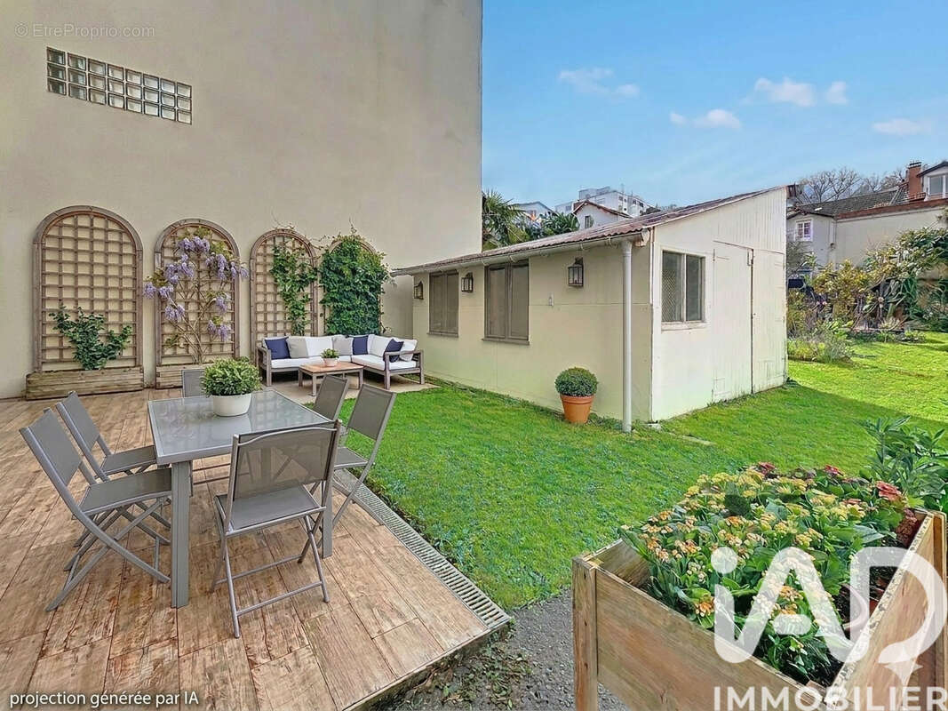 Photo 2 - Appartement à SURESNES