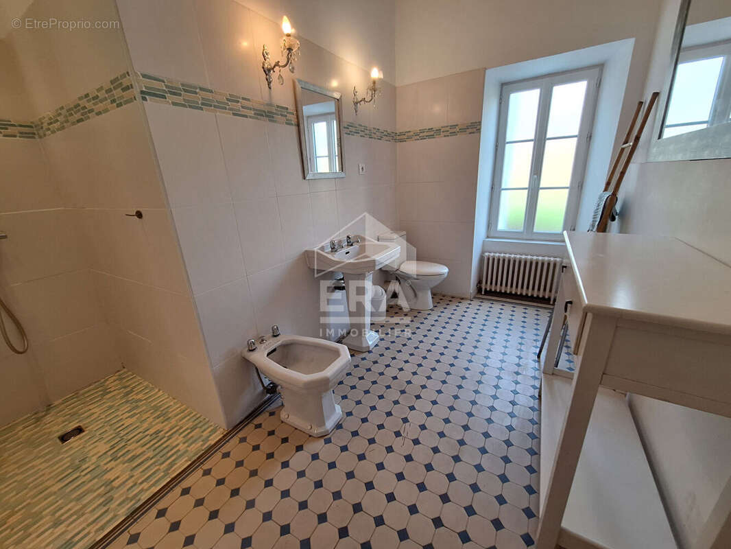 Maison à SAUGNACQ-ET-MURET