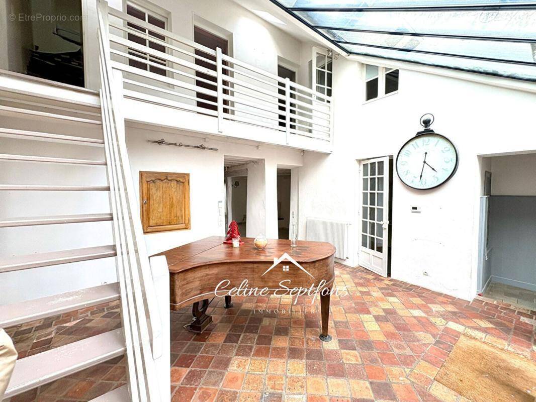 Maison à LINAS