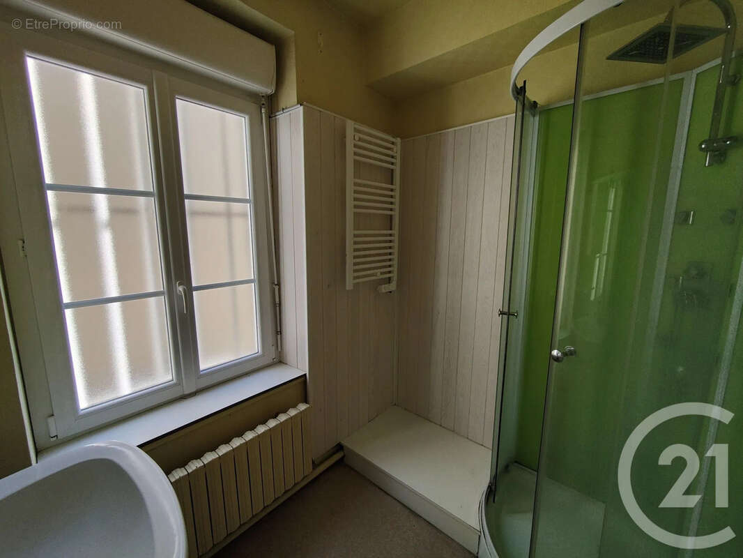 Appartement 82 m² à Cosne-Cours-Sur-Loire  - photo 7
