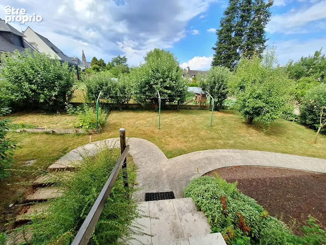 Melesse - Maison familiale de 148 m² avec jardin - photo 6