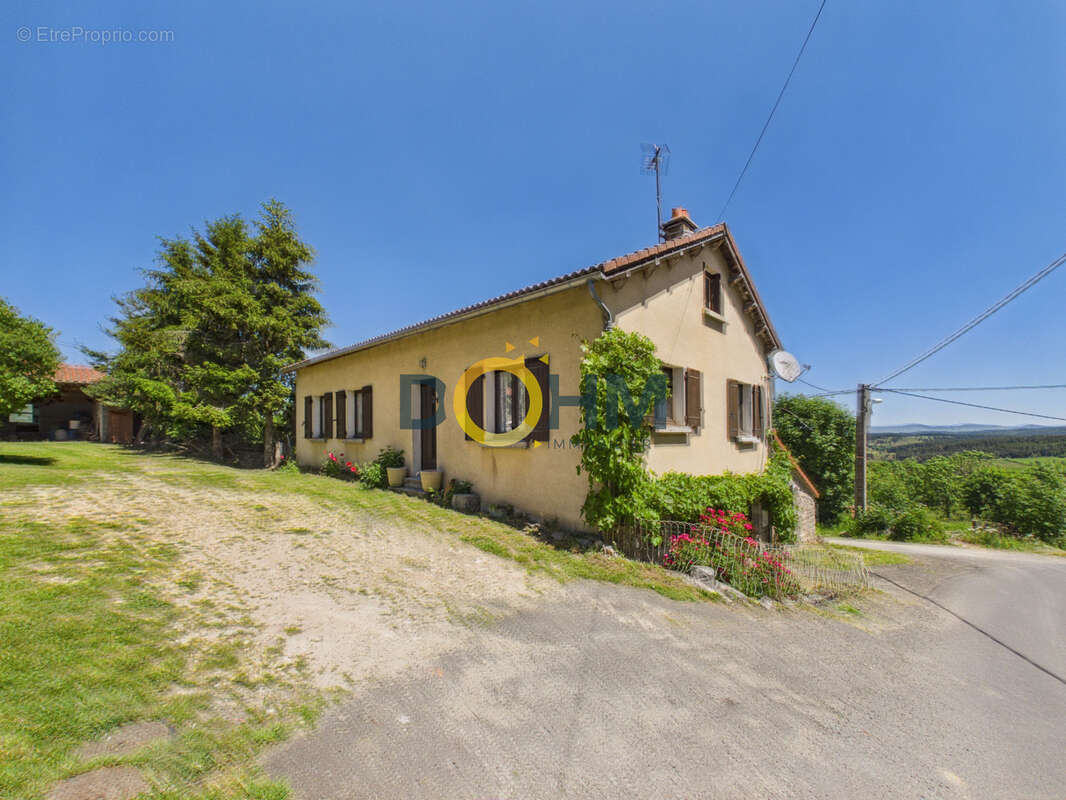 ensemble immobilier, 2 maisons sur 1800m2 de terrain - photo 2