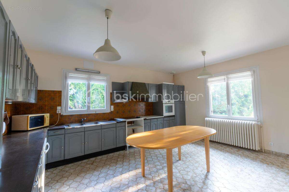 Maison à SAINT-PERE-SUR-LOIRE