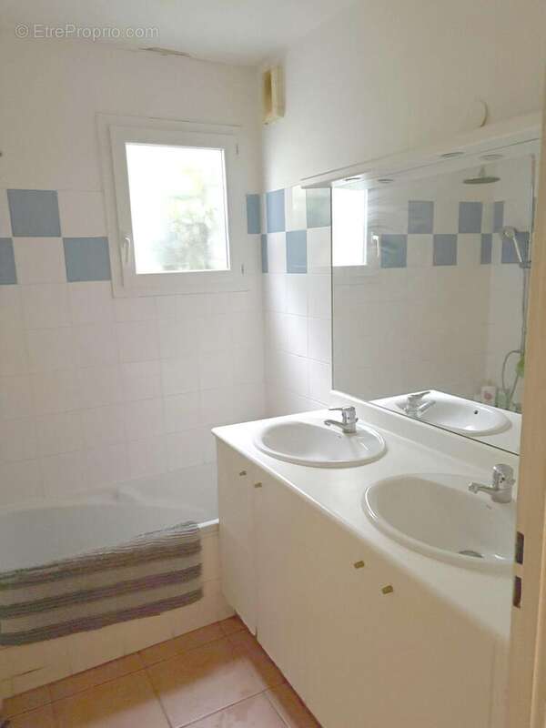 Appartement 65 m² à La Teste-De-Buch  - photo 6