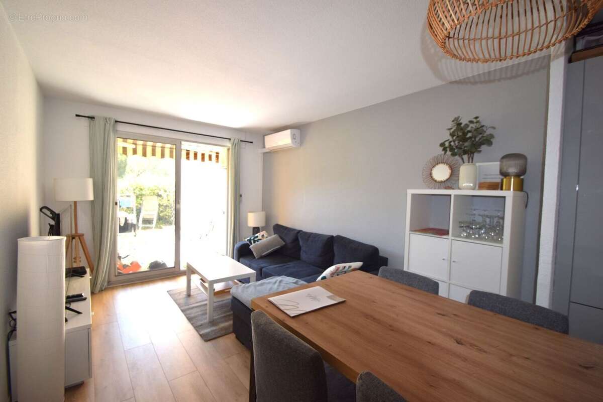 Appartement à SAINT-RAPHAEL