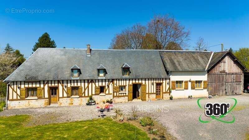 Maison à AUBRY-LE-PANTHOU