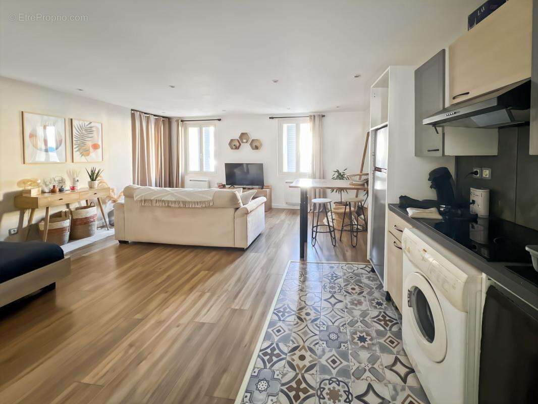 Appartement à FREJUS