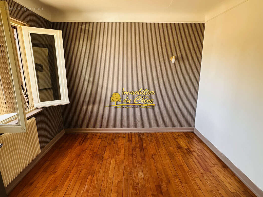 Maison 72 m² à Saint-Sauveur  - photo 7