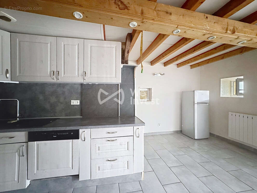Maison 4 pièces 100 m² à vendre à Blot-L'eglise (63440) - photo 4