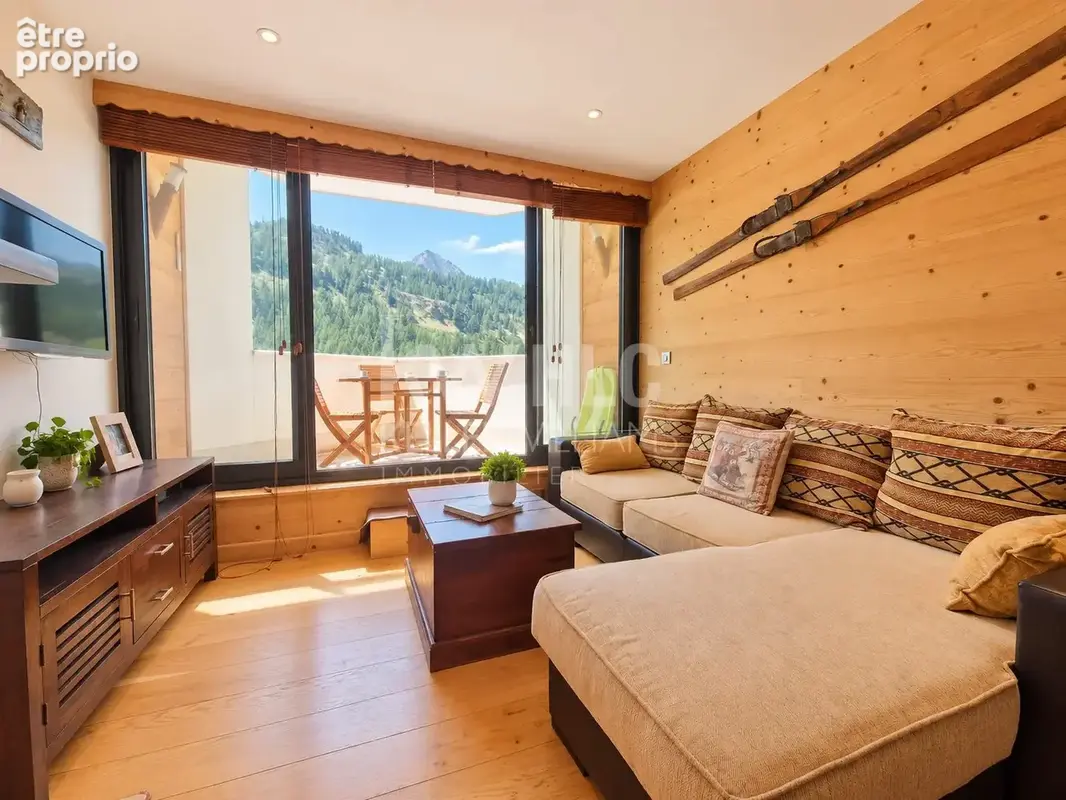 Appartement à ISOLA