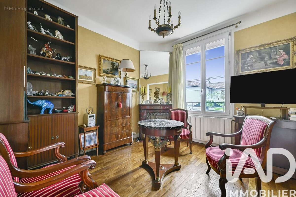 Photo 2 - Maison à LE CHESNAY