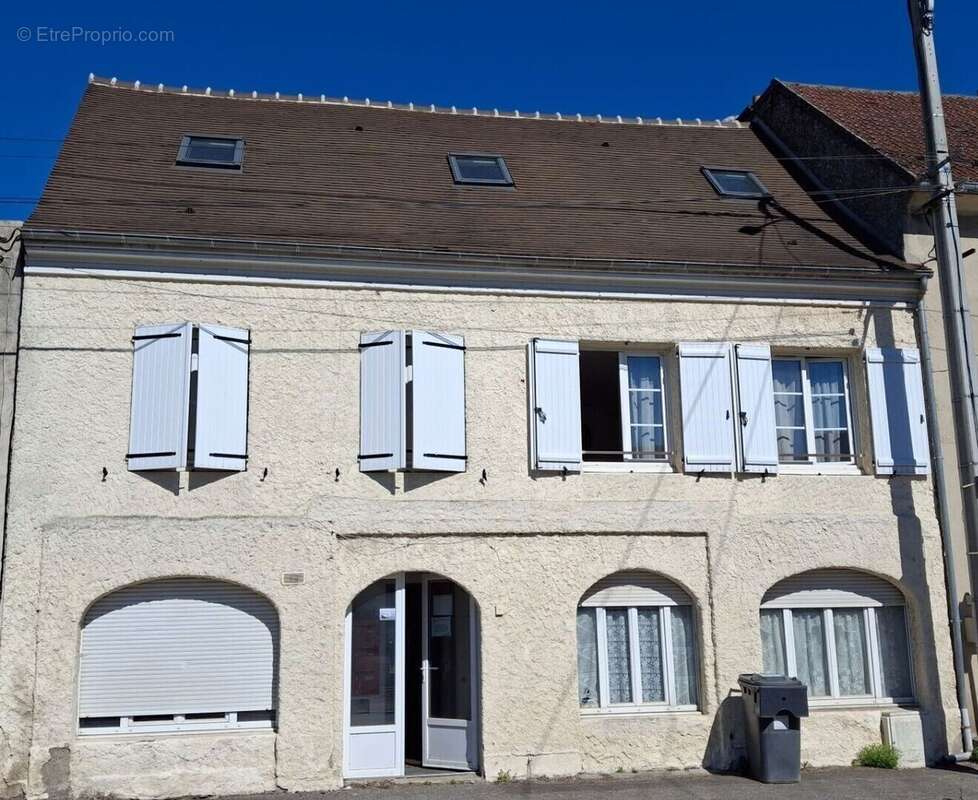 Appartement à DUVY
