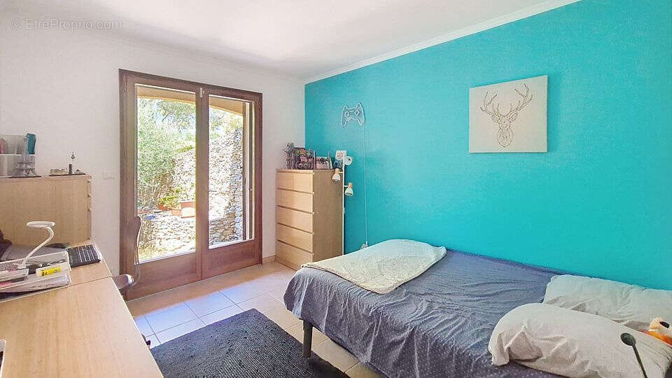 Maison à AUBAIS