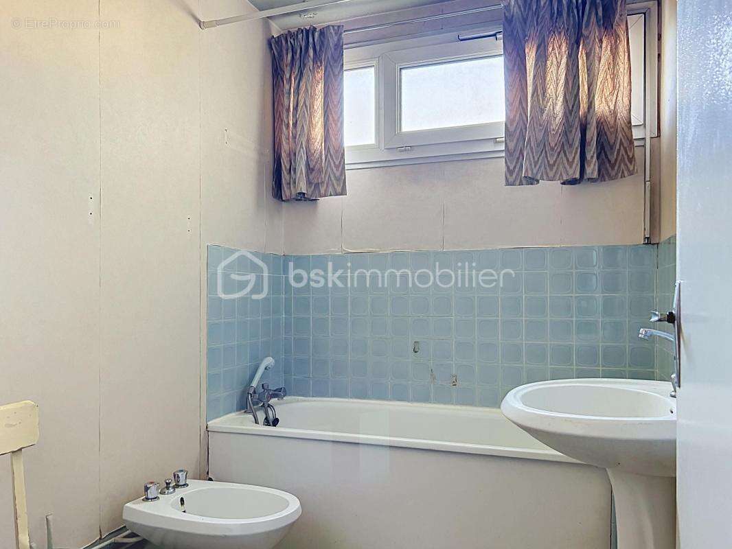 F3 de 69,23 m² avec box et cave – Une véritable opportunité - photo 16