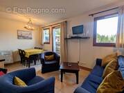 Appartement à MORILLON