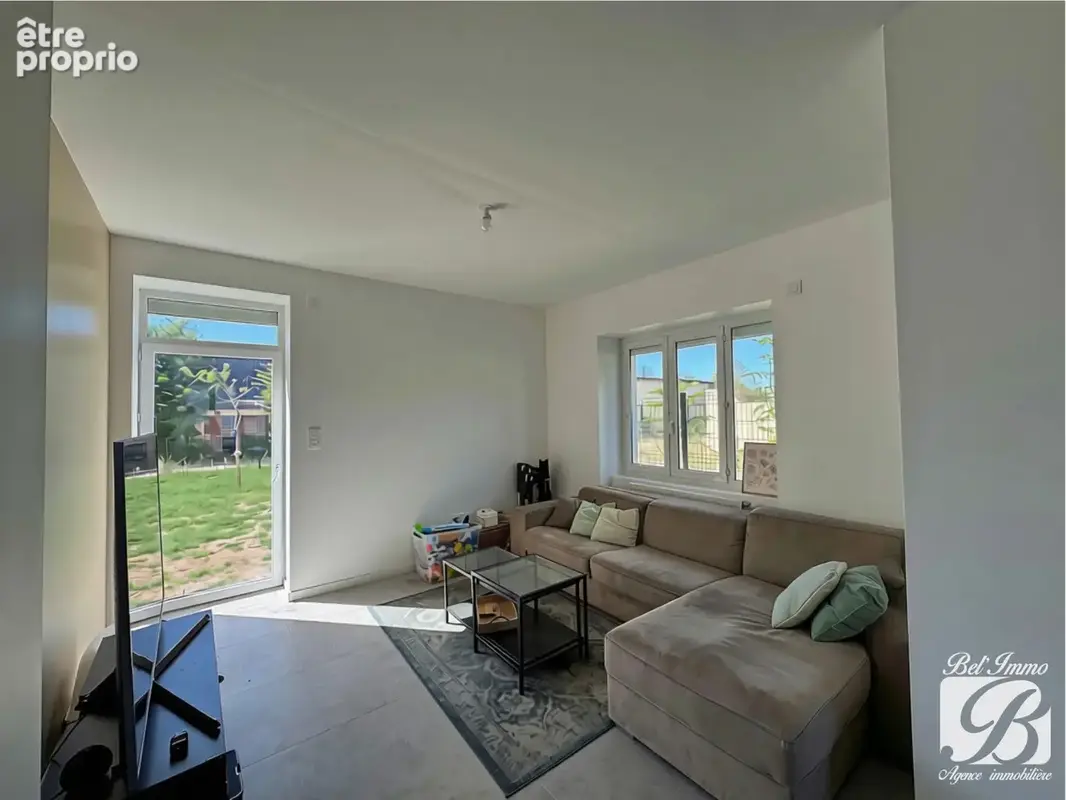 Appartement à BALAN