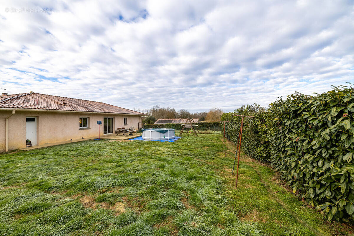 Maison à AIRE-SUR-L'ADOUR