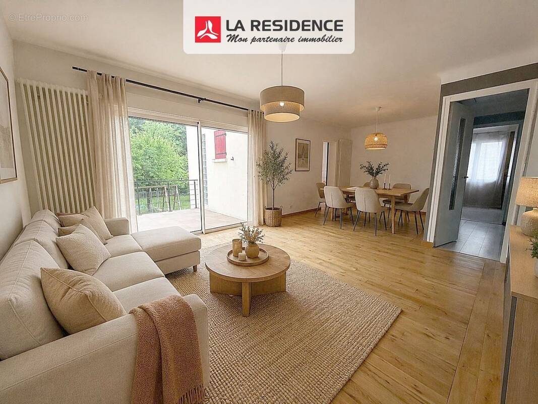 Maison 135 m² à La Verriere  - photo 1