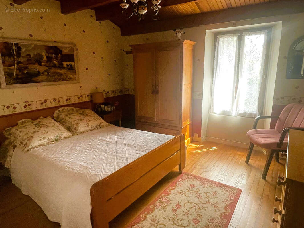 Maison à LESPERON