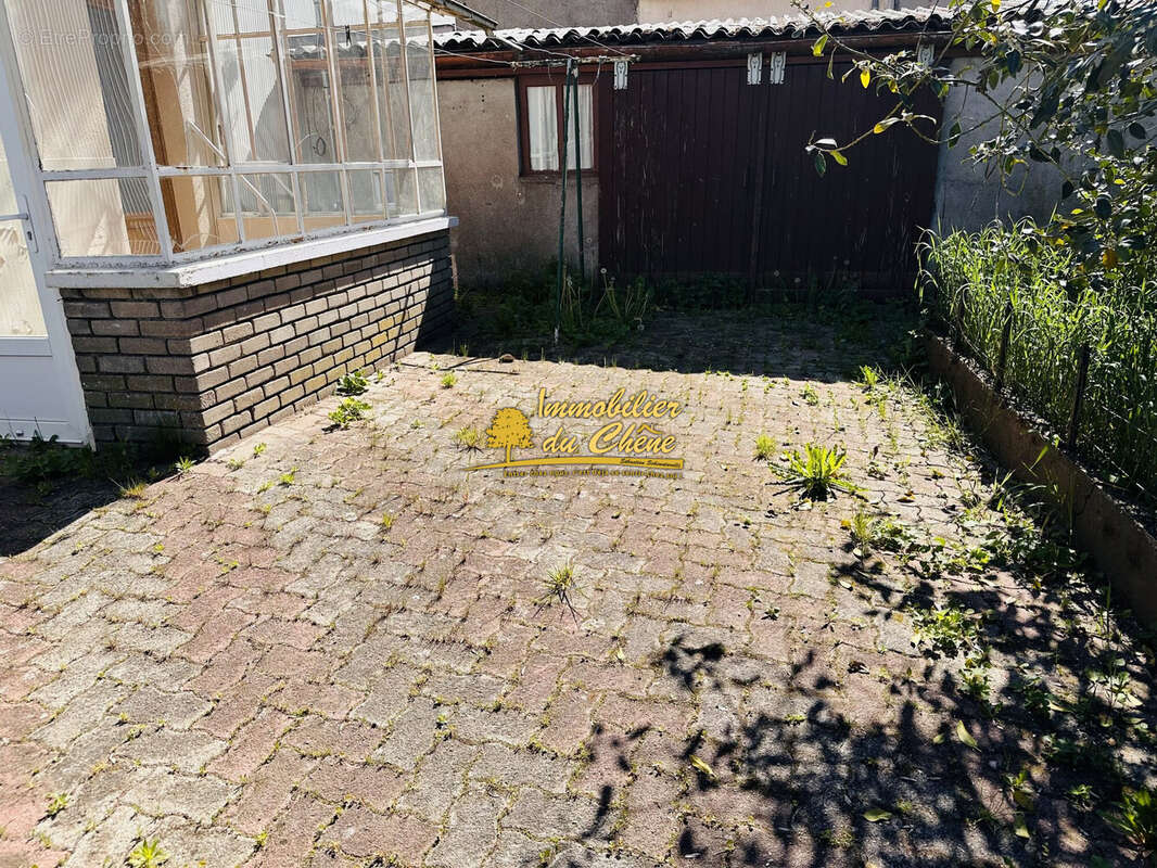 Maison à FOUGEROLLES