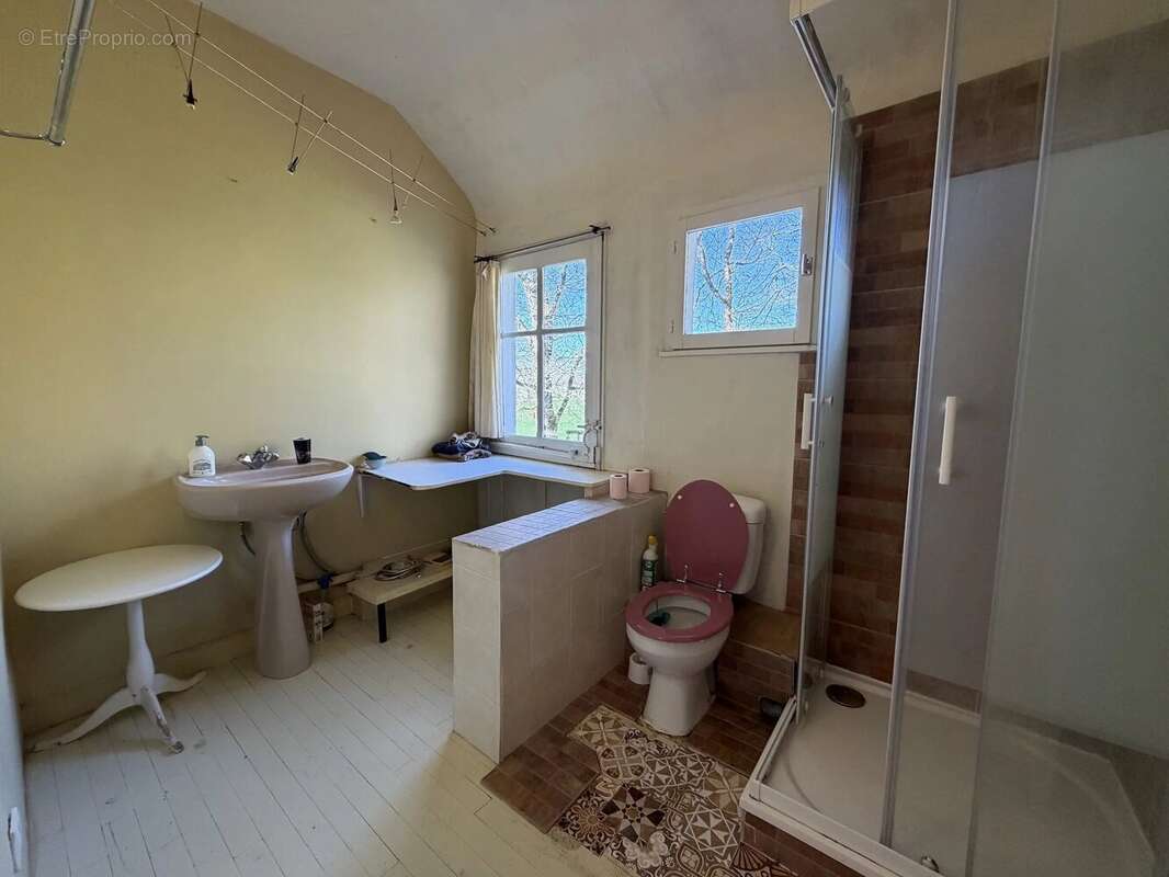 Maison à SAINT-HONORE-LES-BAINS