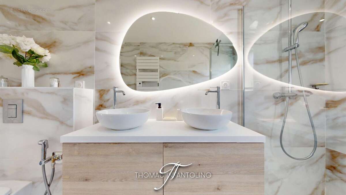 En exclusivite - plain pied - 3 chambres dont une suite parentale - climatisation gainable - garage - vue degagée - photo 11