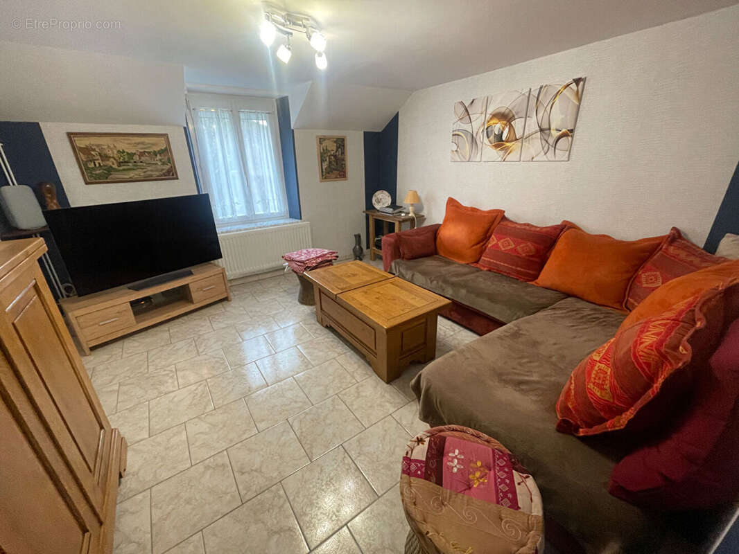 Maison à XERMAMENIL