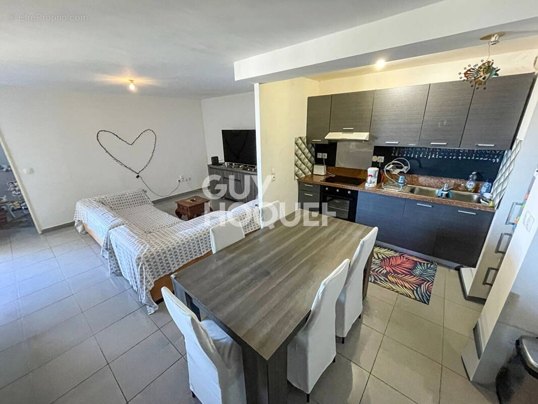 Appartement à SAINT-DENIS